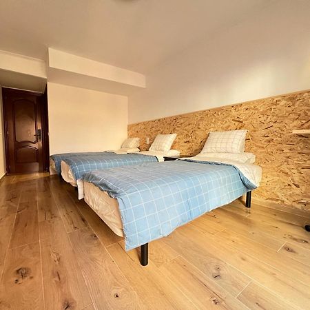 Fudodo舒适3 Beds Hotel L'Hospitalet de Llobregat Exterior foto