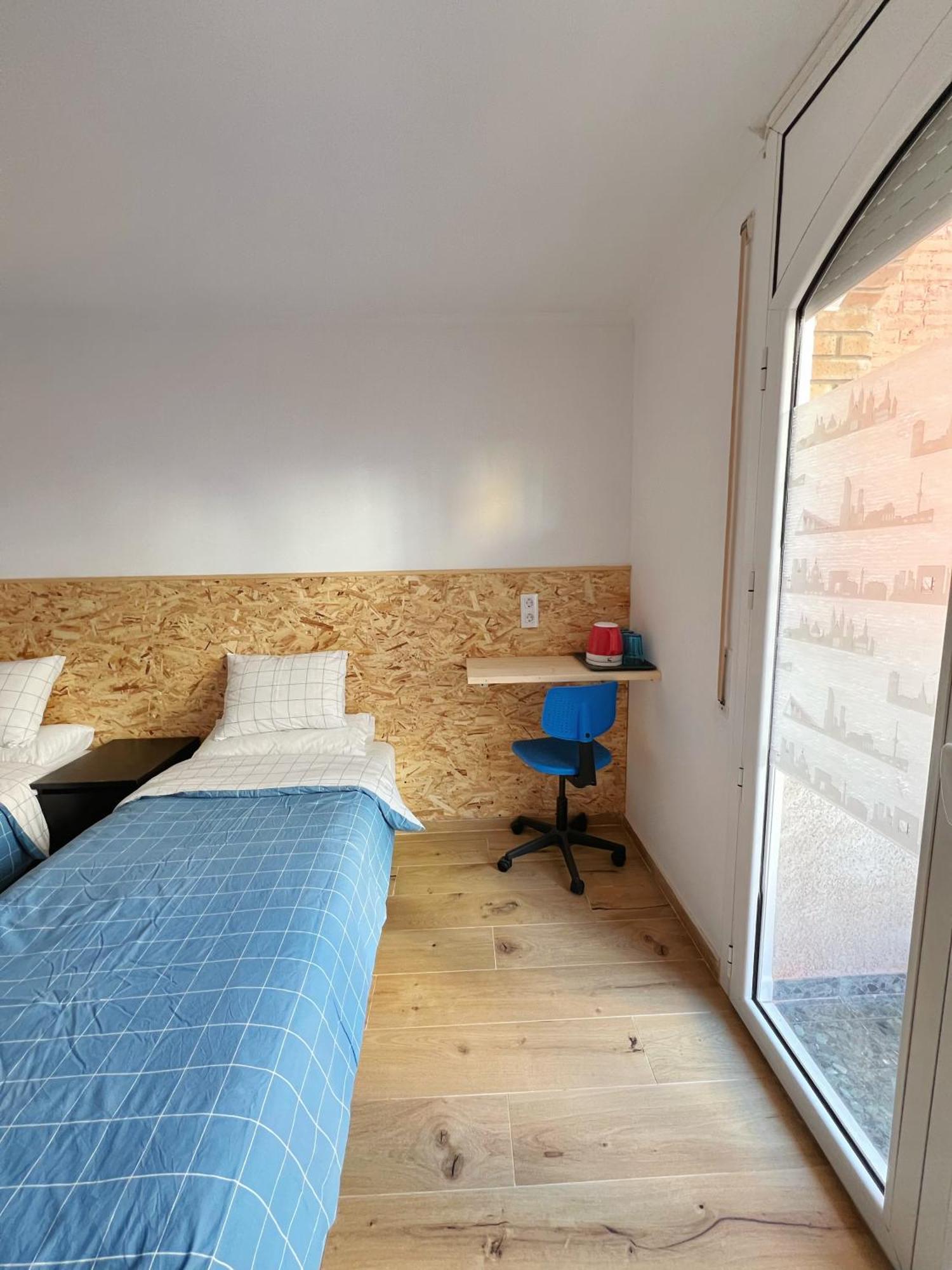 Fudodo舒适3 Beds Hotel L'Hospitalet de Llobregat Exterior foto